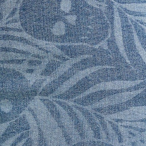 Torrid Midrise Denim Shorts with Skull & Tropical Print Size 18 - Picture 5 of 8